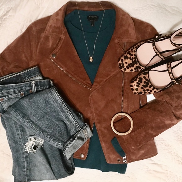 Talbots Sweaters - 100% Cashmere TALBOTS petite Crewneck Sweater